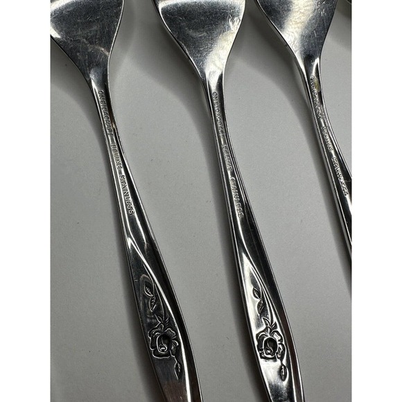 Oneida Craft Deluxe Lasting Rose Stainless Flatware Replacement 6 Pc - Picture 6 of 6